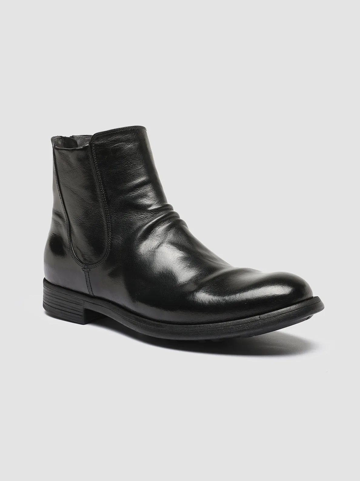 CHRONICLE 059 - Black Leather Zip Boots