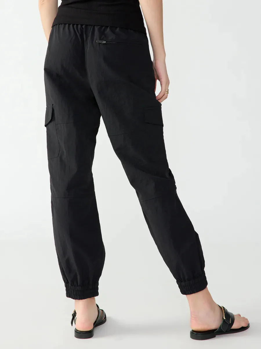 Lola Cargo Pant in Black