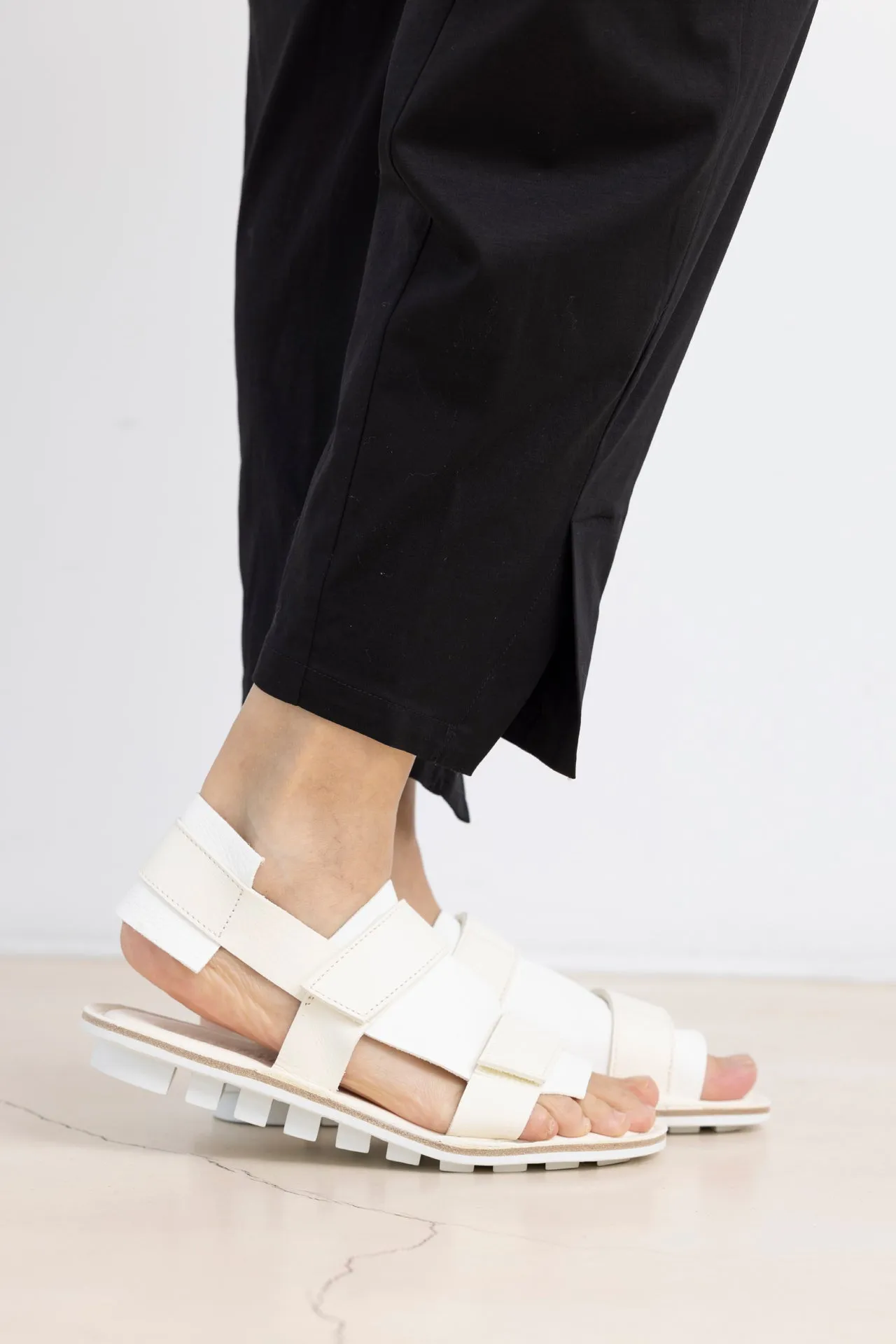 TRIPPEN SANDALS CLEARCUT WHITE